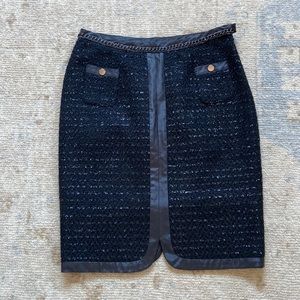 Sparkly chain pencil skirt